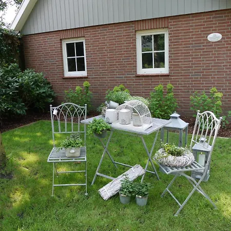 White Garden 5*