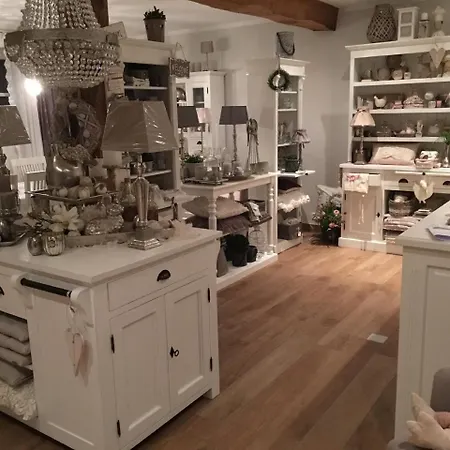 Hotel White Garden 5*