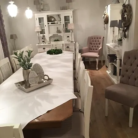 White Garden 酒店 克洛彭堡